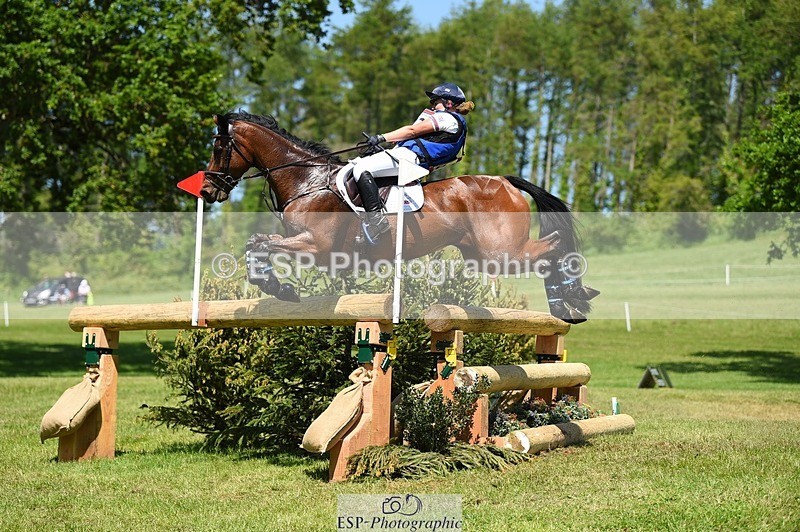 230527-141250-09721 - 322-CHANSON_DU_VILLAGE-Phoebe_Locke-XC