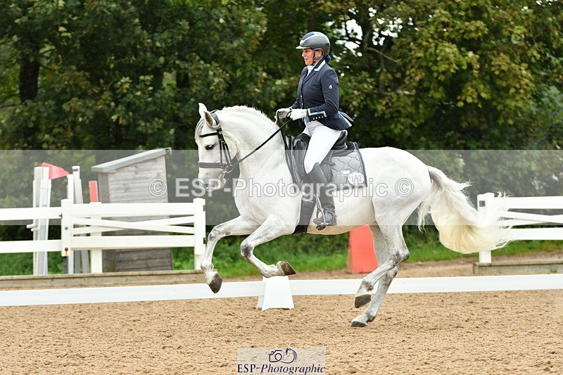 230912A-130623-01017 - Cls 12 Music Medium