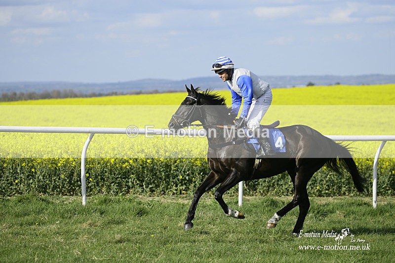 PtP 180422 371 - Old Berkshire PtP Lockinge 18/04/22