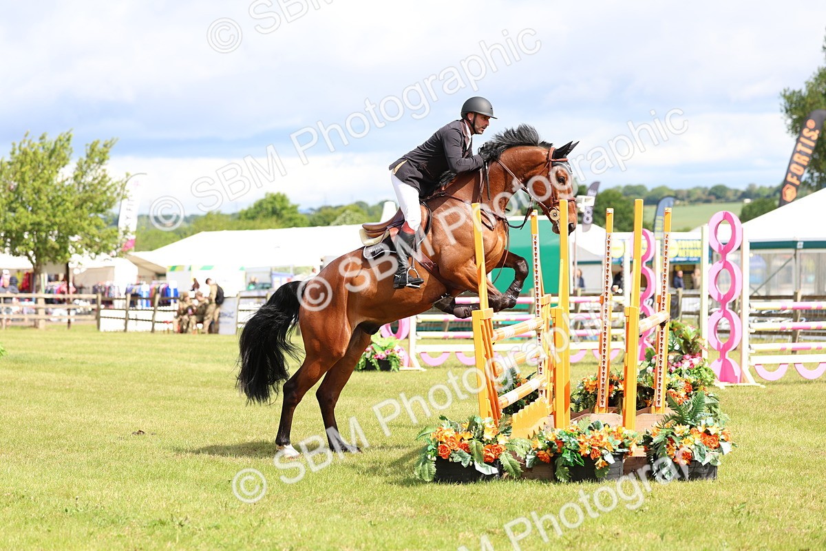 SBM_13358 - Class 206 - Senior Newcomers - 1.10m Open