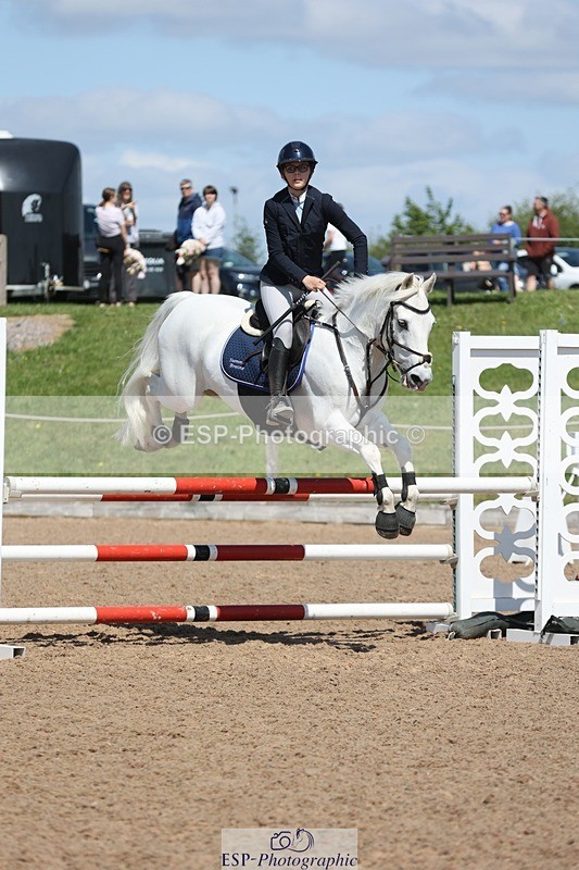 250504-121318-02473 - Cls 4 Pony Newcomers and 1m Open