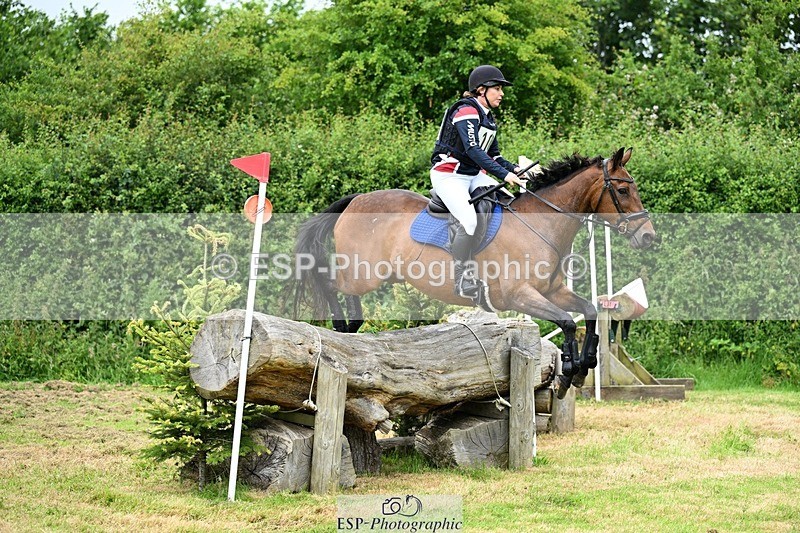 240623-101159-00744 - BE 90 XC 09-35 tro 10-30