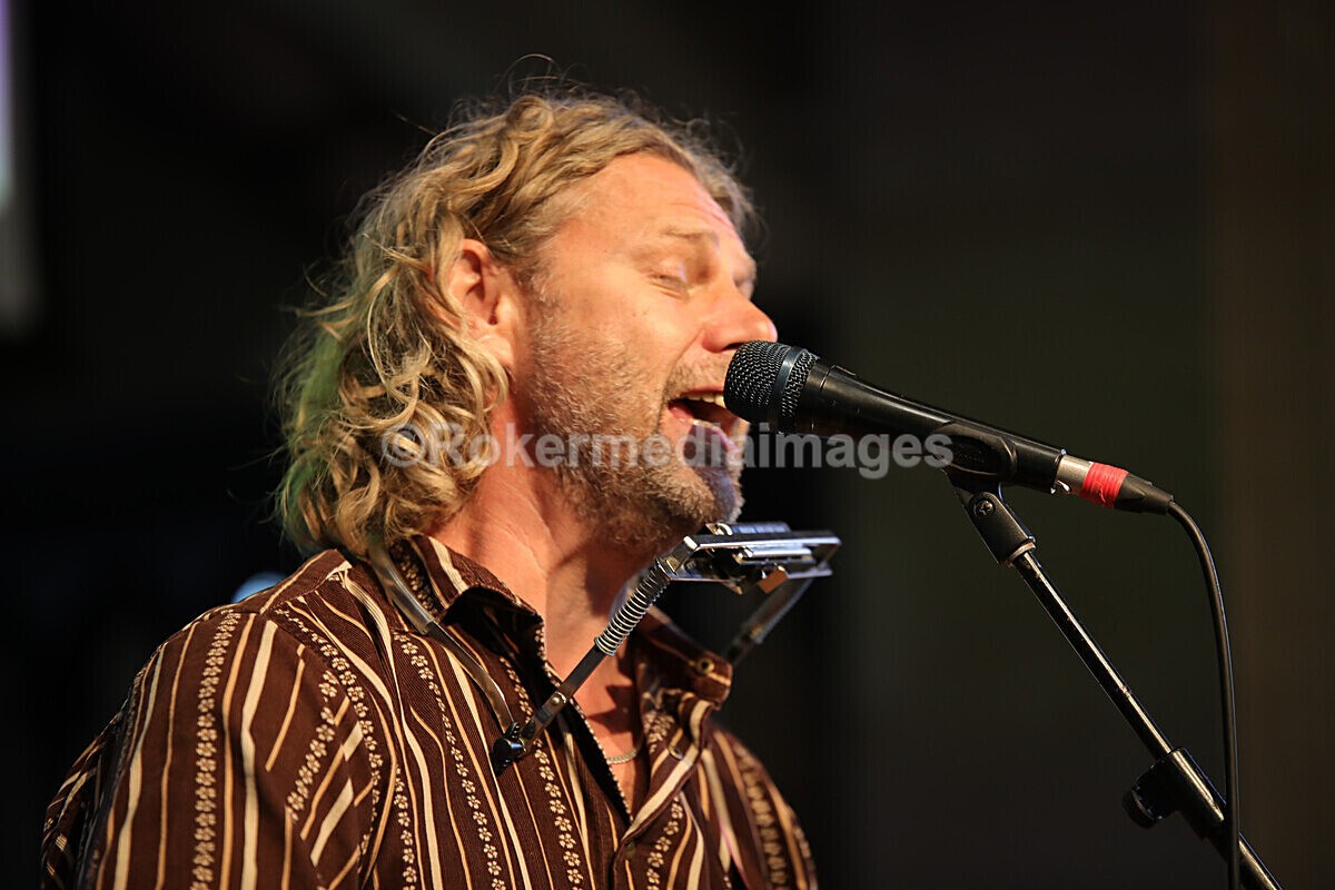 FOLK N BLUES-65 - FOLK and BLUES SEPT 2022