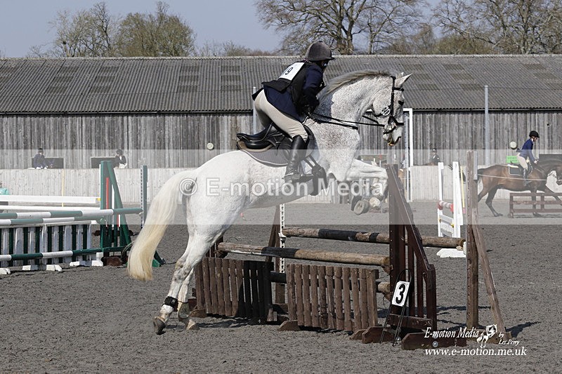 _EST2027 - Bourne Valley Riding Club Winter Showjumping 27/03/22