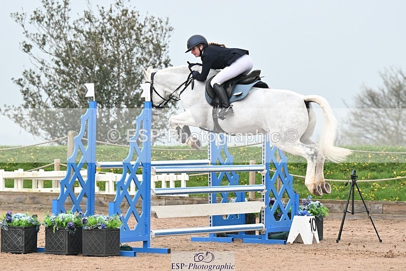 250426-085018-11404 - Cls 43 Ponies - Mini Tour