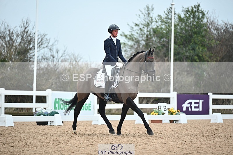 250214-115307-01182 - 132-Ben.James-Onyx.T