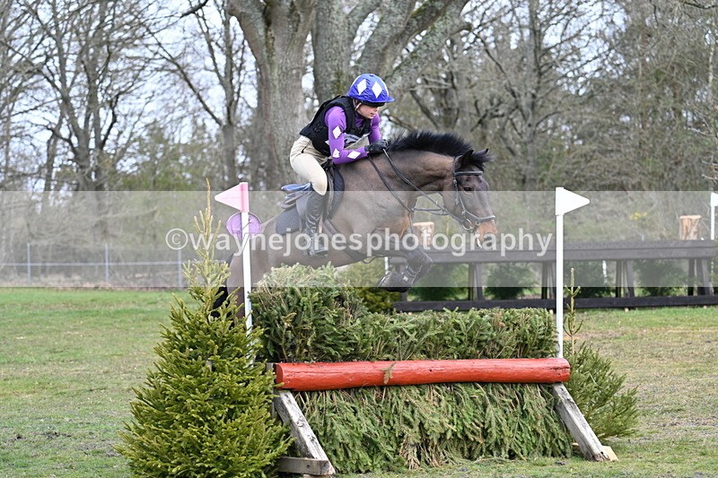 WJ7_0477 - Time 10:56 to 11:17