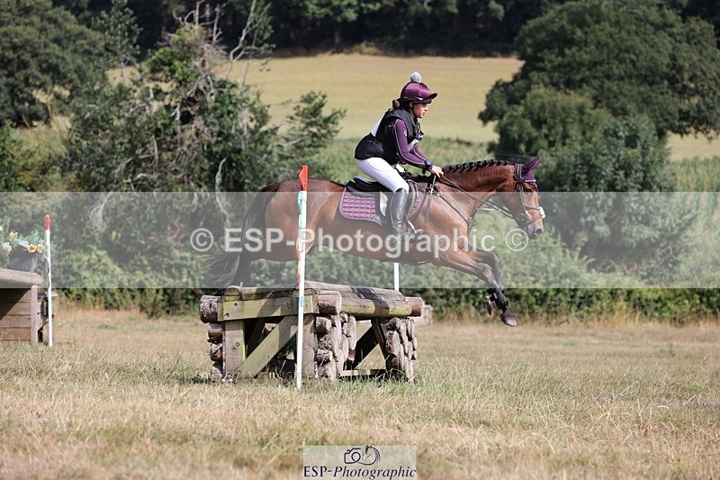 250802A-103329-00916 - C-107-Eliza.Langman-Rouse-DOCTOR.PEPPER