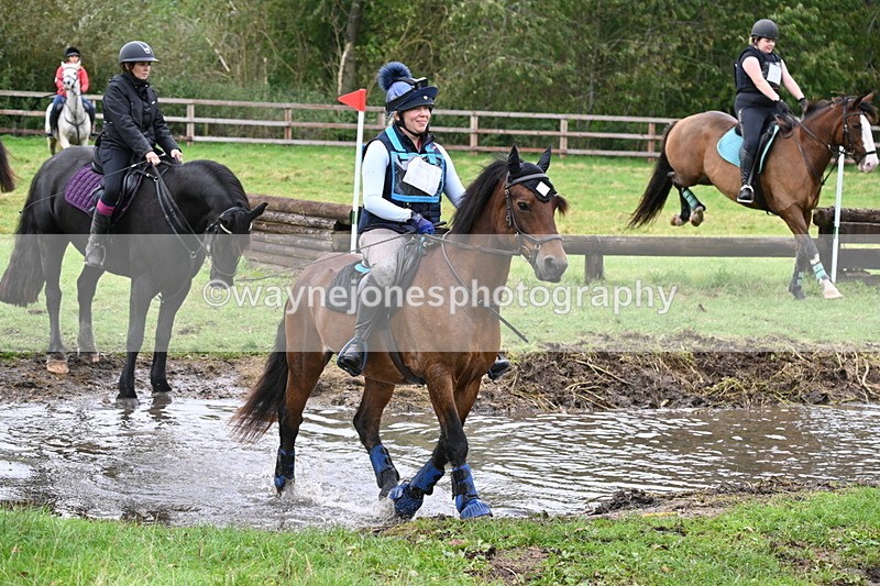 WJ6_5127 - Time at Photographer 12:17 to 12:30