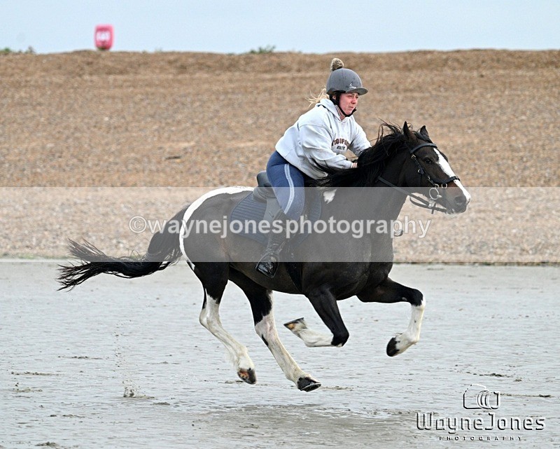 WJ7_9297 - Hayling Island Beach Shoot 22-09-24