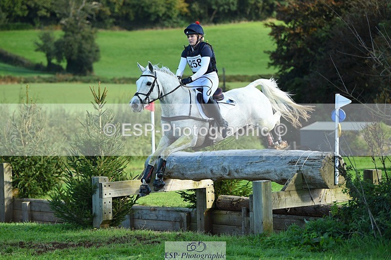 231022-114350-25910 - 258-NOBBER.TADA-Olivia.Mathieson-XC