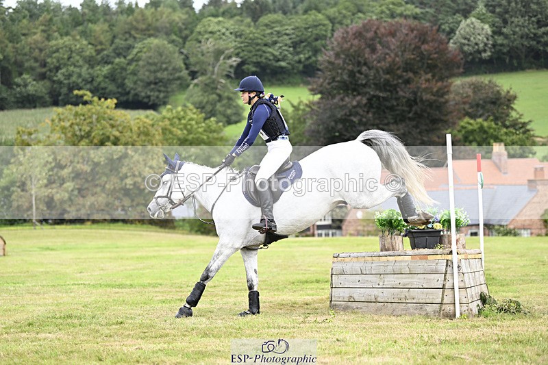 240825X-120147-32701 - 70cm XC 11.00 to 12.00