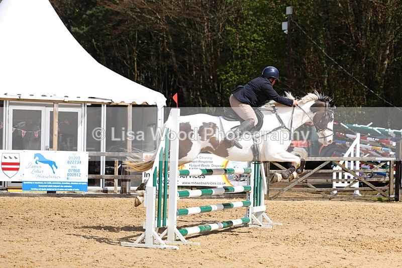 3E7A1360 - Class 6: Senior 1.05m