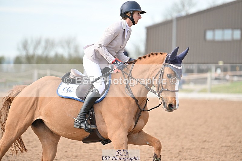 240418A-144908-04543 - Cls 9, 2 Star Big Tour 1.40m