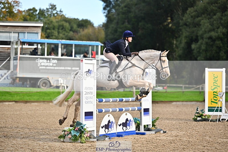 251026A-102254-23577 - D-344-Johanne.Heuff
