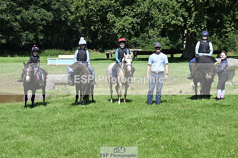 240728B-112850-01080 - Theo's Group XC