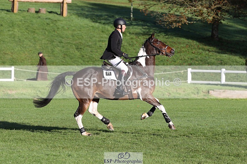 231022-093505-23978 - 640-UP.TO.MISCHIEF-Will.van.Ufford-TrotUp+SJ