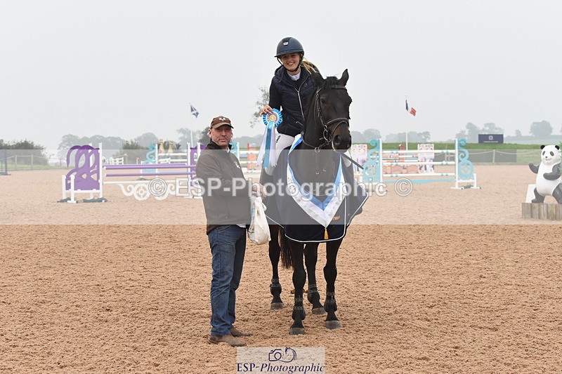 230916A-171114-05770 - Cls 19 Snr 1.10m Derby