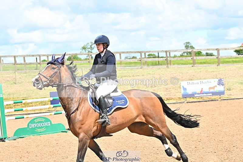 240608A-145221-02830 - Cls 5 Snr Foxhunter and 1.20m Open