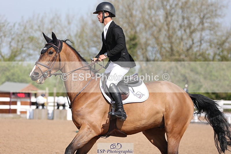 240510A-100448-05551 - Cls 14 Discovery and 1m Open