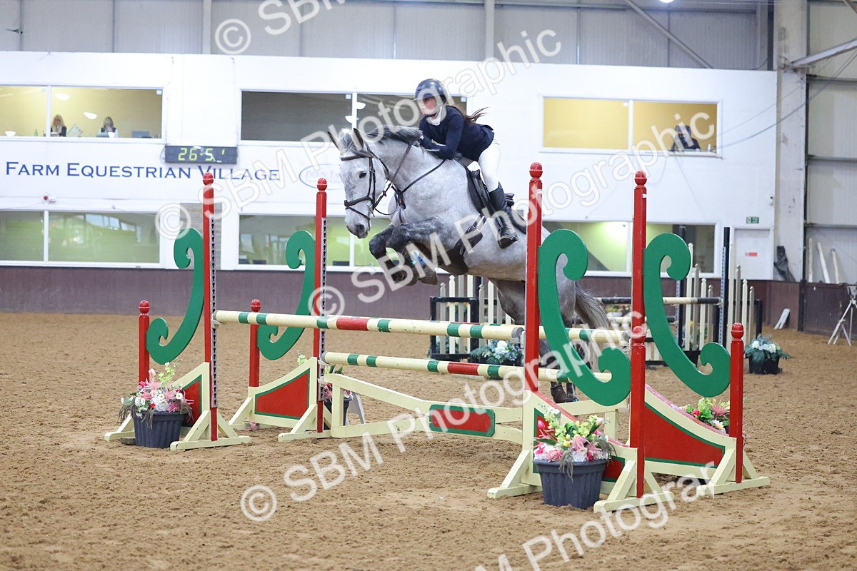 SBM_008749 - Class 22  - Senior Newcomers/ 1.10m Open - First Round (1.10m)