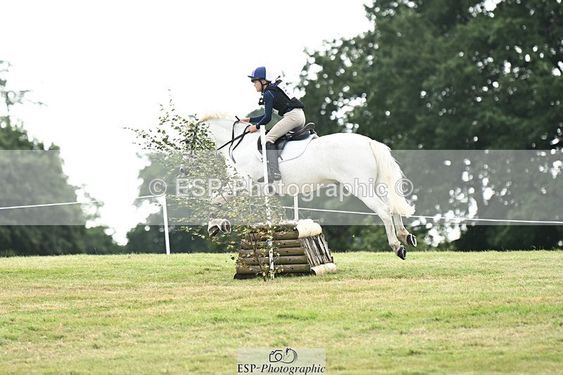 240825X-102913-31113 - 70cm XC 10.00 to 11.00