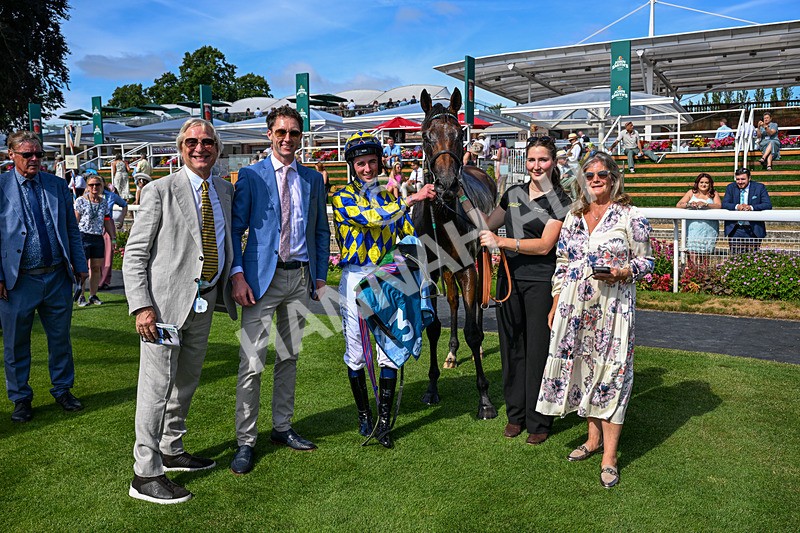 110726-Race 5-Cruden-2417 - Race 5 16.20pm John Smith's Stayers' Handicap