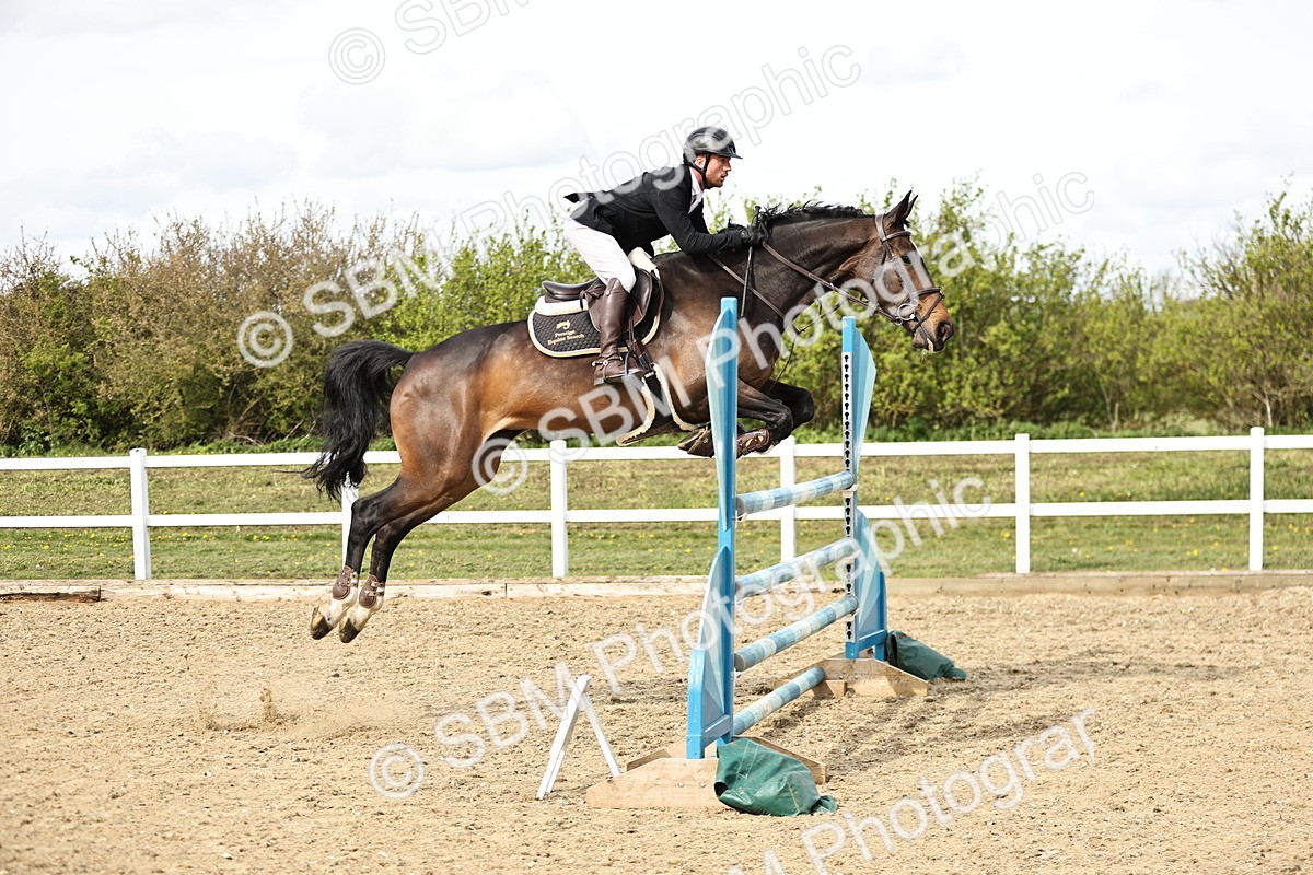 SBM_001534 - Class 5 -Senior Foxhunter - 1.20m