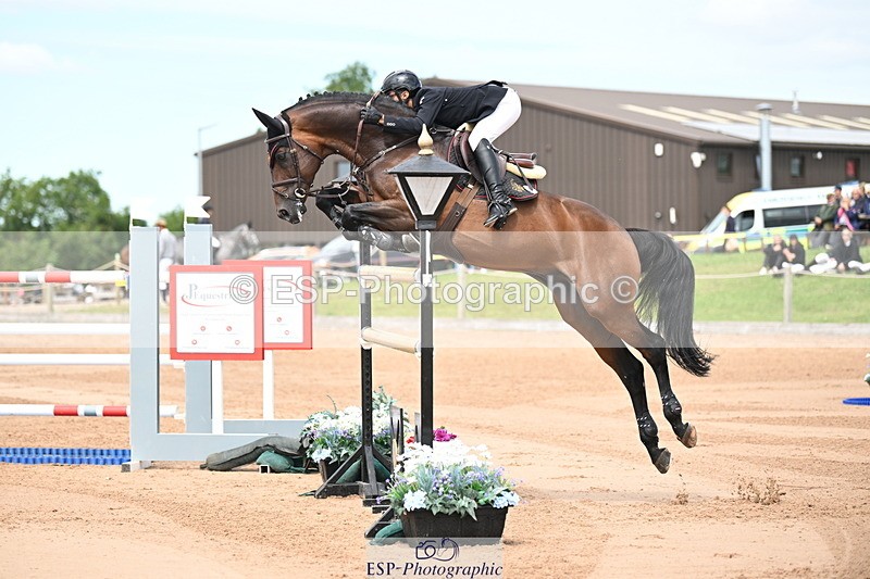 240721A-122018-17813 - Cls 8, 3 Star Big Tour LR 1.55m Grand Prix