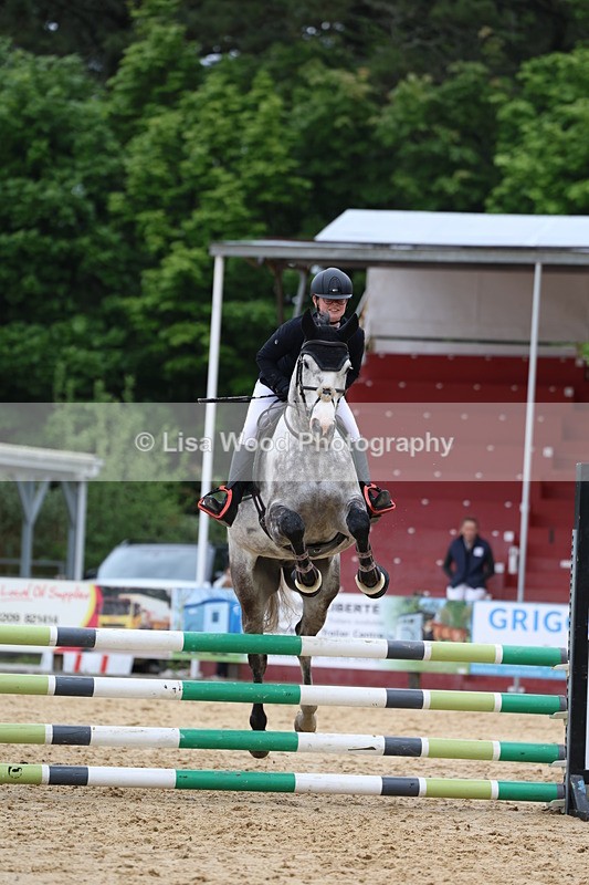 3E7A6409 - Class 4: Senior British Novice/90cm open