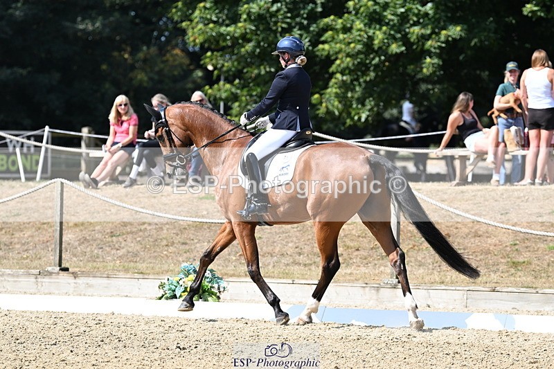 250810A-110435-05692 - 071-Abbie.NewburySeagry.Viceroy