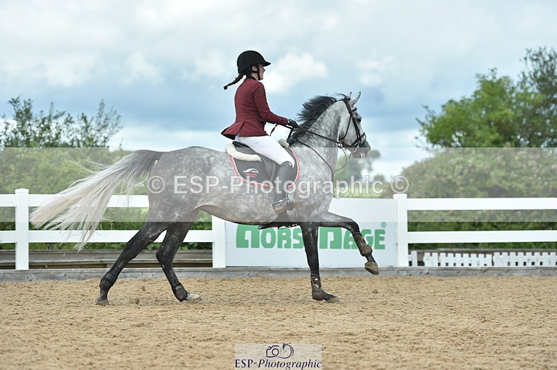 230723A-134338-12123 - Cls 24, 1 Star Gold 1.30m