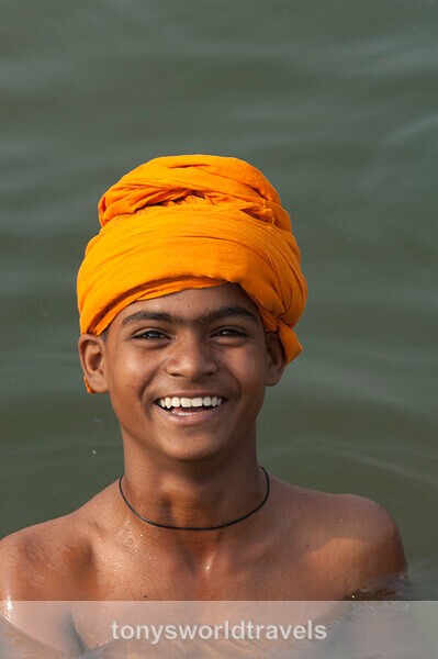 Smiling young Sikh India - Smiling faces of the World
