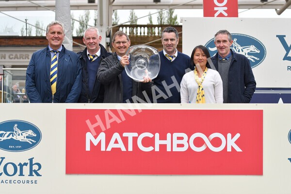 yr14052021r3-52 - Race 3 2.40pm The Matchbook Best Value Exchange Stakes