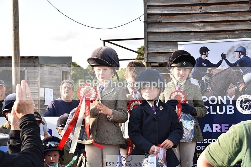 230824-181332-07025 - Thursday 40 and 50cm Presentations