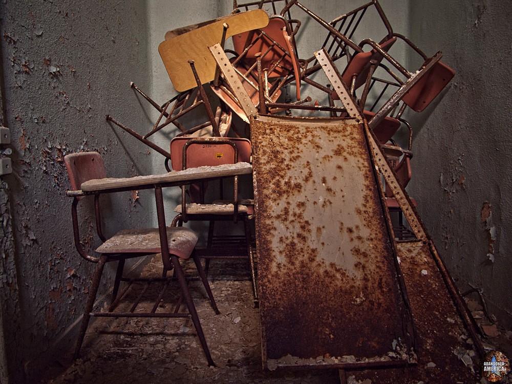Pennhurst State School (Spring City, PA) | Cramped Desks - Pennhurst State School and Hospital