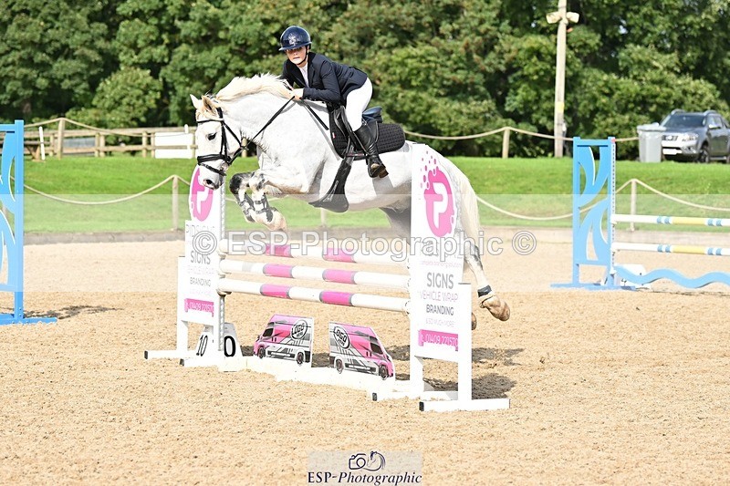 230930-115636-00443 - Cls 4 Pony Newcomers & 1m Open