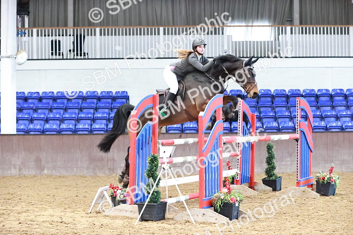 SBM_002938 - Class 11 - Senior Foxhunter 1.20m