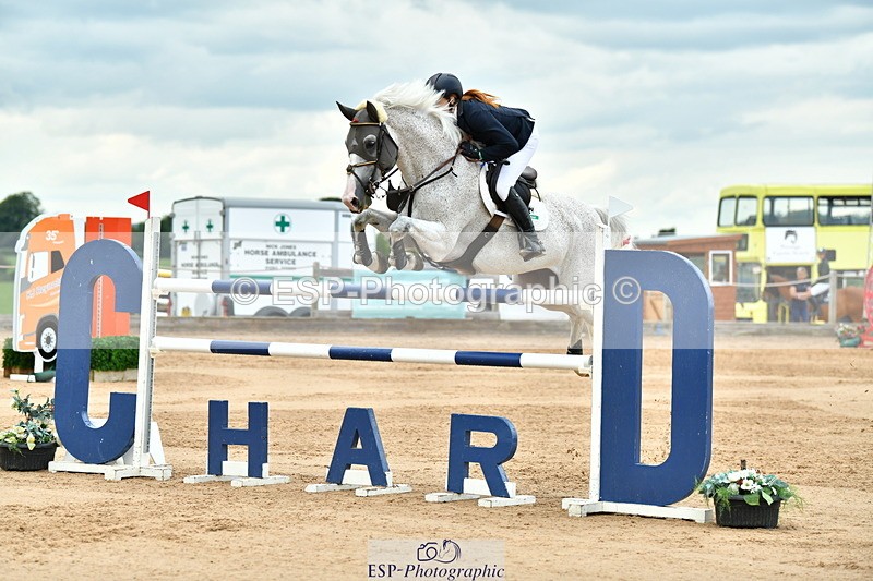 230720A-151251-03756 - Cls 9, 2 Star Big 1.40m Start to break