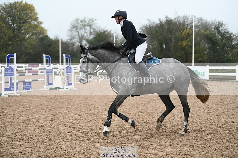 241103A-103545-07509 - SUN Cls 21 Snr Newcomers and 1.10m Open