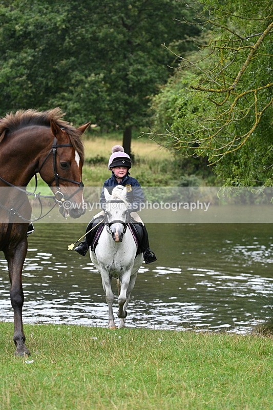 WJ7_6510 - Time at Water 09:30 to 10:00