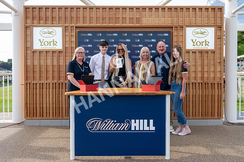 230526-Race 7-Golden Strike-9883 - Race 7 17.00pm William Hill Boosts Every Day Handicap