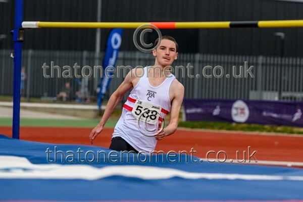 Age25SAT-914859 - Field Male