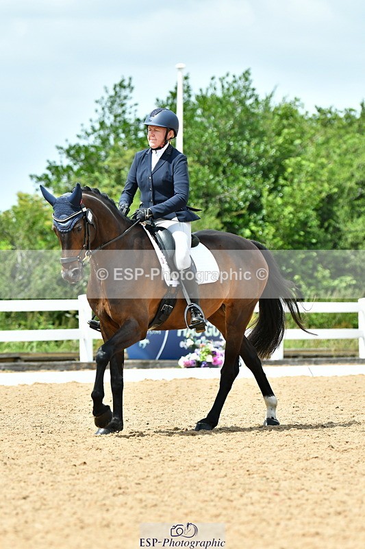 230702A-142713-10675 - Cls 32 Medium 73