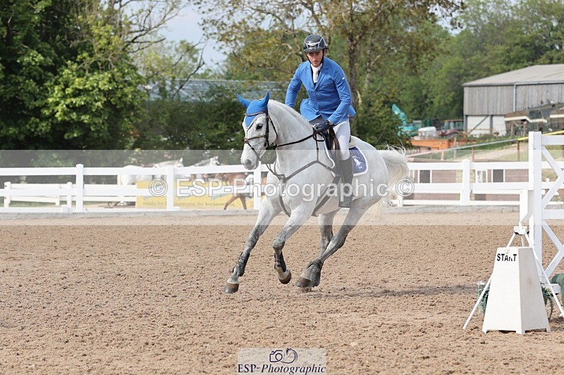 250509-164144-08907 - Cls 24 Snr Newcomers