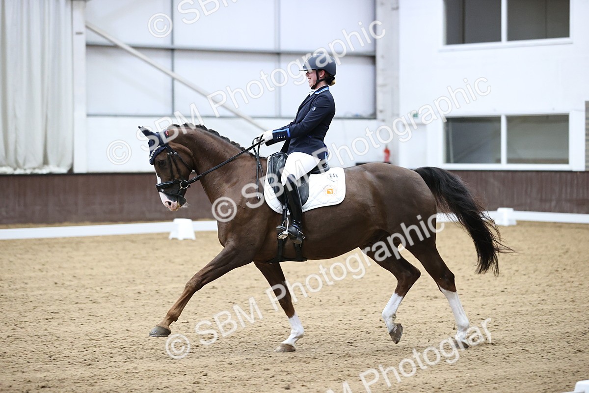 SBM_019017 - Class 21 - Medium 73 - 9.00-10.00