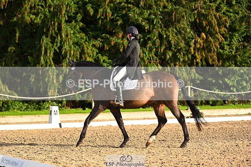 231021-160457-21016 - 263-CLARKIE-Charlotte.Byrnes-DR