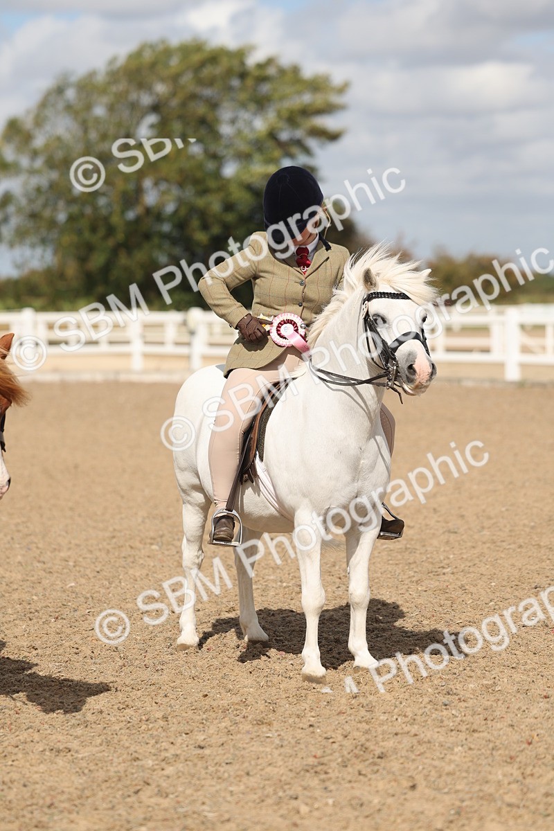 SBM_23282 - Class 807 - young Rider 11 to 16 Years