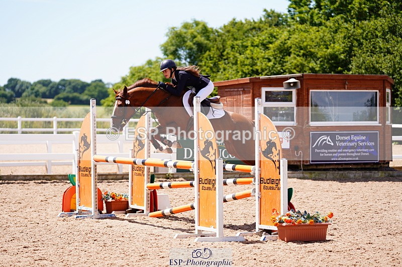 240629A-122538-05325 - Cls 18 Newcomers and 1m Open