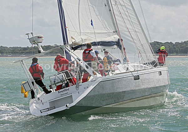 120630 KNOTIDE WT7A3139 - ROUND THE ISLAND RACE - 30th June 2012